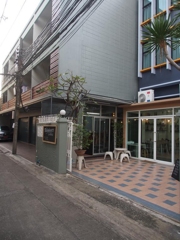Sriyanar Place Bangkok Esterno foto