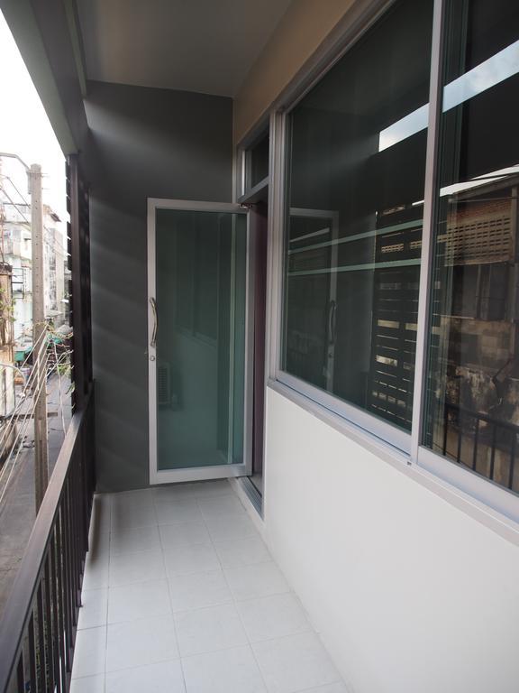 Sriyanar Place Bangkok Esterno foto