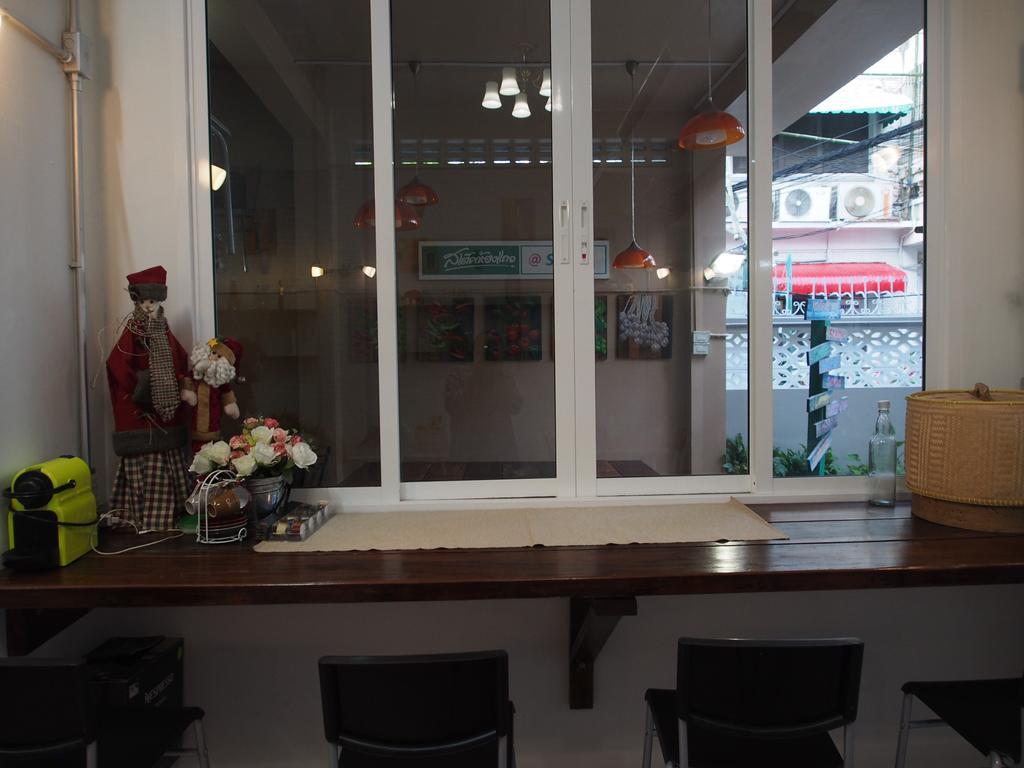 Sriyanar Place Bangkok Esterno foto